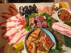 -嘿嘟嘟·肋条烧肉放题(爱融荟城店)