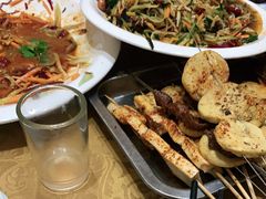 -胖太太四川麻辣排骨串(镇江路分店)