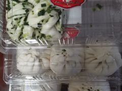 -白玉兰食品甜凤店(合生汇店)
