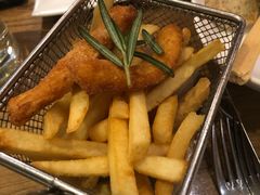 炸鸡柳配薯条-安妮意大利餐厅(世贸天阶店)