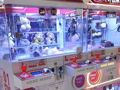 -鸿通城购物中心