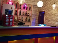 -路边边.炒菜烧烤.音乐餐厅(良乡长虹店)