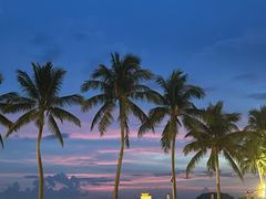 -Sunset Bar(丹绒亚路香格里拉店)