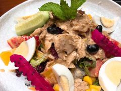 金枪鱼果蔬沙拉-文三酒肆自助放题(新街口友谊广场店)