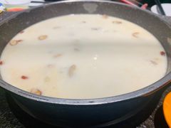 -煲宫猪肚鸡(昆山金鹰国际购物中心店)