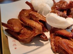 -鸽子侯·家宴·平价海鲜(市图书馆店)