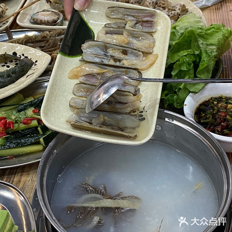 昆明首家自助海鲜粥底火锅🔥锅底不要钱‼️