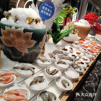 南京游玩丨河西金鹰自助餐