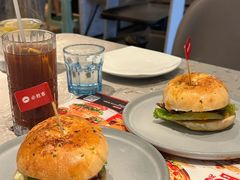 -必胜客(乐山世豪PH店)