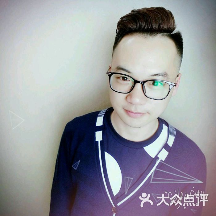 杜尚发型(凤起店)图片 - 第756张