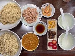 -裕兴记•蟹黄面馆(人民广场店)