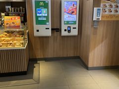 -麦当劳(中山大道中店)