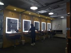 化妆室-微笑时刻照相馆·企业合影·商务外拍(北京五道口店)