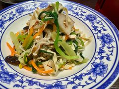 老南京素什锦-古都历食南京菜·烤鸭·鸭血粉丝·汤包(南京博物院店)