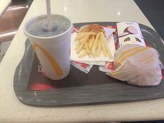 -麦当劳(武商建二店)