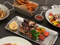 -théATRE茶聚场·餐厅(环球金融中心店)