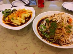 鸡丝凉米线-红豆园(文林街店)