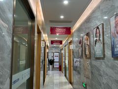 -上海仁爱医院口腔科 · 种植