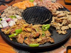-牛友地炉烤肉(毓菁华花园店)