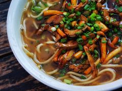 -小河无名面馆