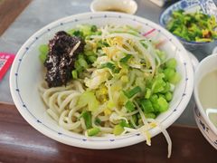 -海碗居老北京炸酱面(增光路店)