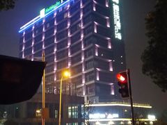 -恒生万鹂广场(唐镇店)