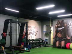 -征成健身连锁私教工作室(九公里店)