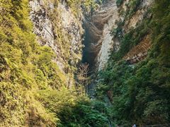 -龙水峡地缝景区