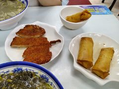 黄鱼春卷-明呈黄鱼面馆(斜土路店)