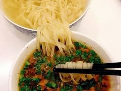 -陈仓老街美食天地