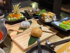 飞鱼籽墨鱼滑-湊湊火锅·茶憩(杭州湖滨银泰in77店)