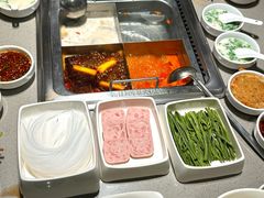 -海底捞火锅(宝龙广场夜宵主题店)
