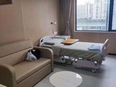 -上海大学附属上海和平眼科医院