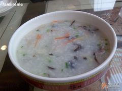 香菇云耳肉丝粥-嘉和一品粥(方庄店)