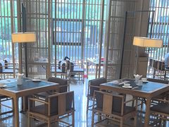 -鱼鲜饭香·招牌汽锅剁椒鱼头王