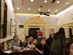 大堂-三两春(浦三路店)