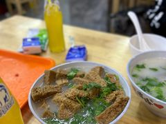 炖面筋-宋老三苏肉羊肉汤老店