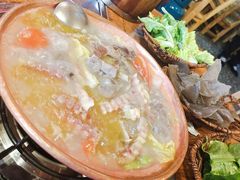 -阿婆情腊排骨火锅(金虹路店)