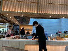 -蜜桃餐厅·伴山(湖滨商业街店)