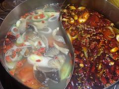 -乐山串串香老火锅(鼓楼店)