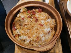 特级腊味煲仔饭-浩源美食·椰子鸡