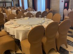 -品悦酒店(三林古镇店)