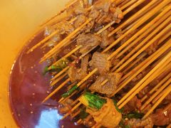 -拈签一笑黄牛肉辣卤串串