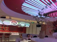 -海底捞火锅(杭州庆春路夜宵主题店)