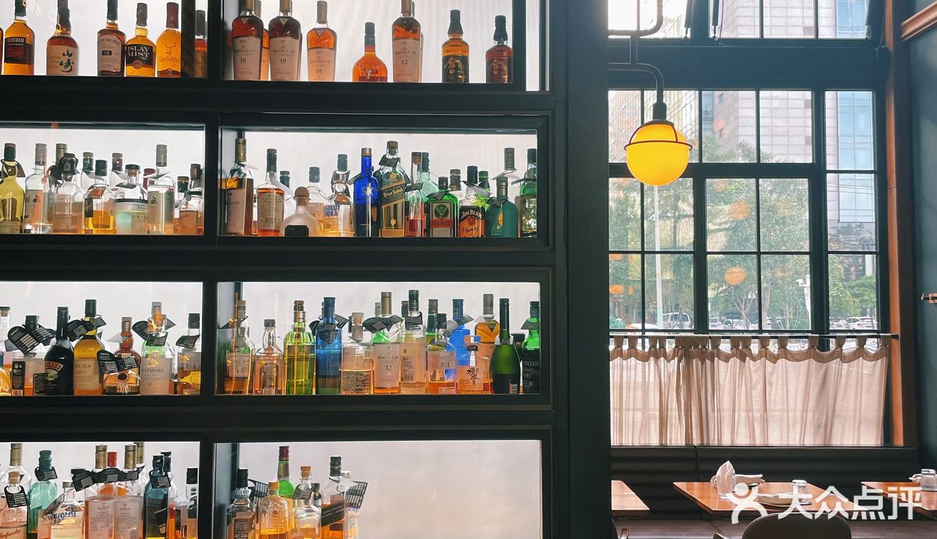 秋日必去的室外餐厅🍹午后庭院里喝酒好惬意