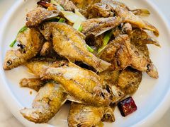 -品鲜村农家菜·阳澄湖大闸蟹(总店)