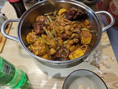 -内蒙焖面大盆骨餐馆(山大路店)