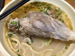 -熊大师牛羊粉(红谷凯旋店)
