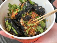 黑色经典臭豆腐-黑色经典臭豆腐·湖南特产(坡子街店)