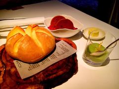 餐前面包-AZUR聚(香格里拉饭店)